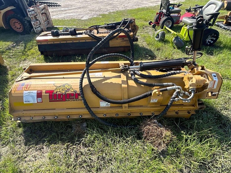 tiger-mowers-80in-super-duty-twin-flail-mower-tractor-attachment-image-5