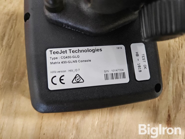 teejet-matrix-430-guidance-system-image-6