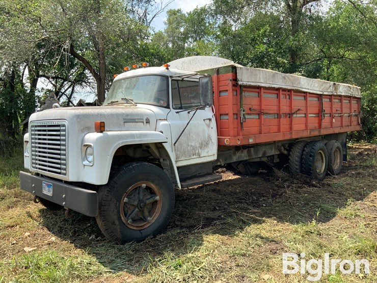 1977-international-loadstar-image-1