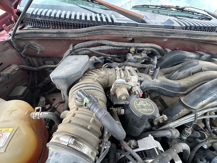 2005-ford-explorer-image-60