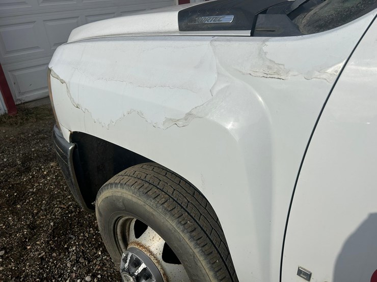2009-chevrolet-silverado-3500hd-image-15