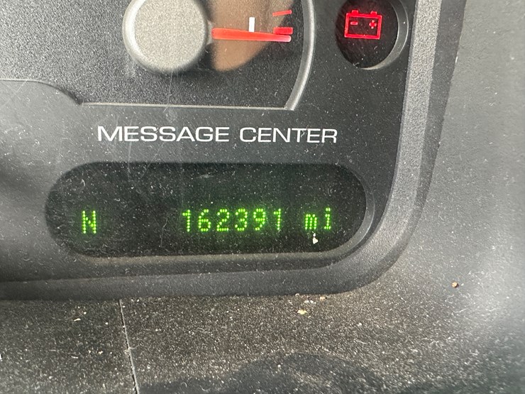 2005-ford-explorer-image-55