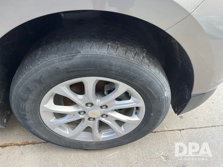 2018-chevrolet-equinox-lt-image-26