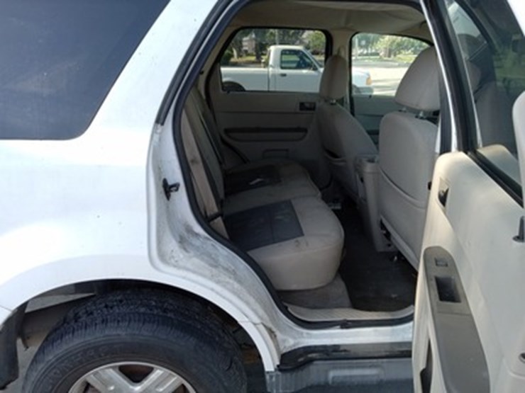 2008-ford-escape-image-6
