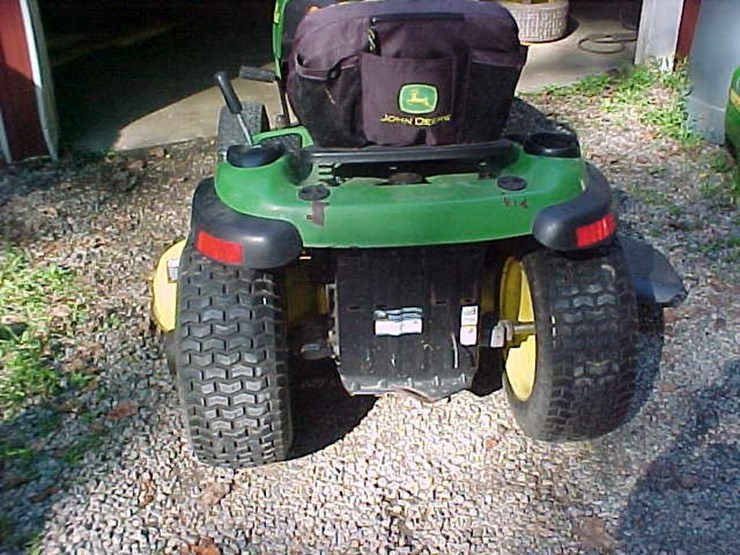 john-deere-l120-image-4