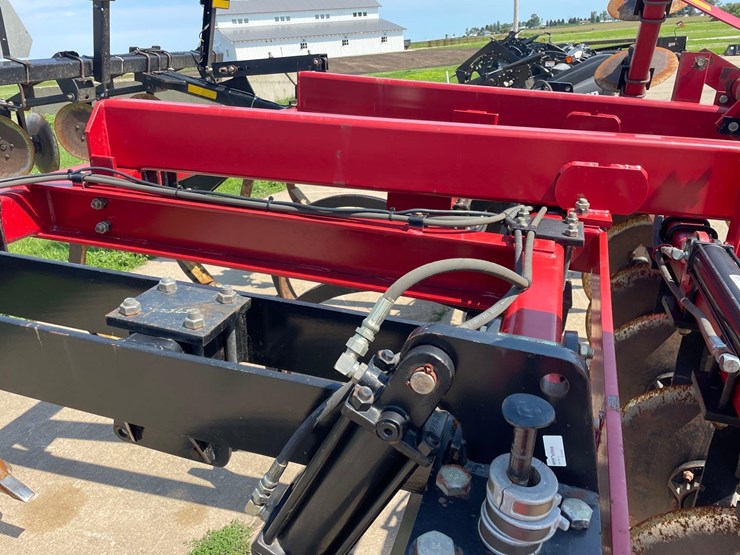 case-ih-6750-image-21