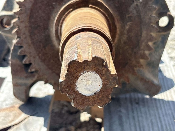john-deere-model-a-crankshaft-image-10