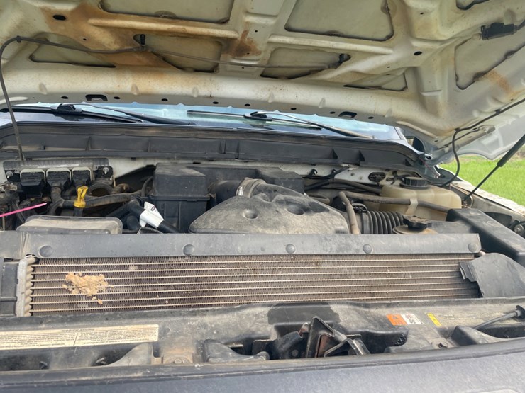 2012-ford-f250-xl-image-8