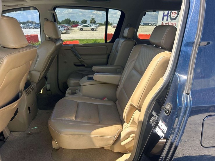 2007-nissan-armada-image-18