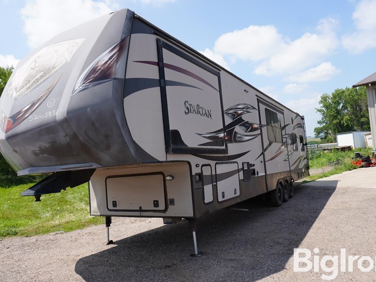 2015-forest-river-spartan-43'-3-slide-tri/a-camper-image-1
