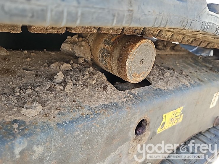 bobcat-e32-image-9
