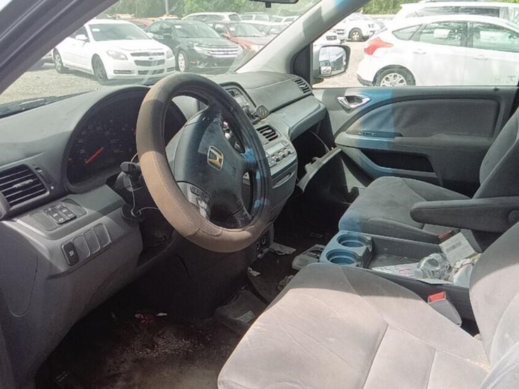 2006-honda-odyssey-image-5