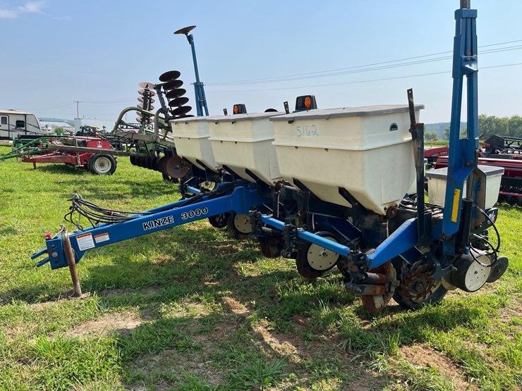 kinze-3000-image-2