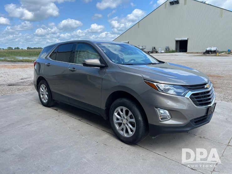 2018-chevrolet-equinox-lt-image-5