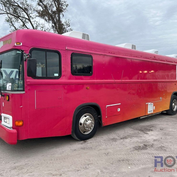 2002 Blue Bird F131612 Bus