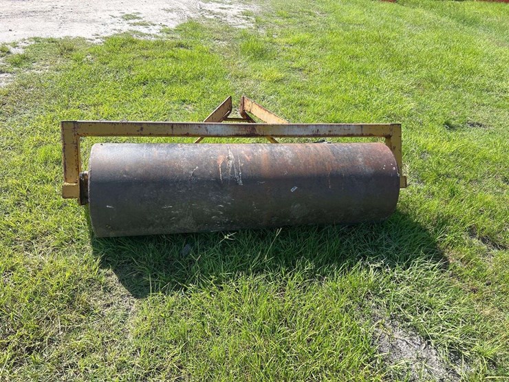 pull-behind-smooth-drum-ballast-roller-image-5