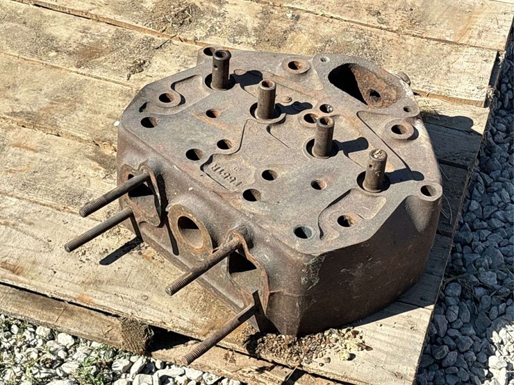 john-deere-model-g-head-image-10