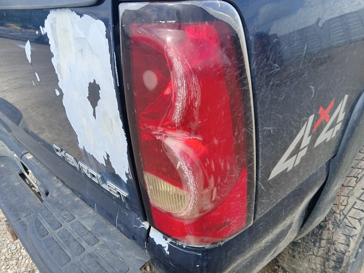 2005-chevrolet-silverado-image-102