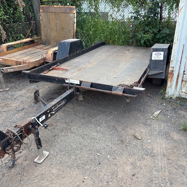 2019 Kaufman Trailers Tandem Axle Tilt Trailer