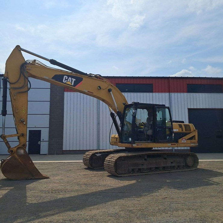 2011 CATERPILLAR 320DL