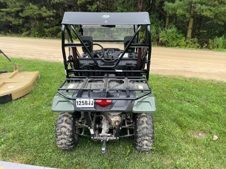 2019-honda-pioneer-500-utv-image-8