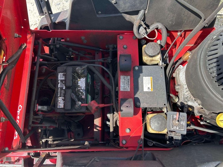 2017-snapper-pro-48in-zero-turn-commercial-mower-image-13