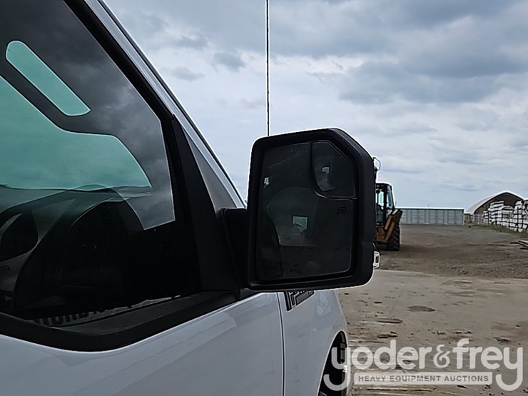 2018-ford-f150-xlt-image-28
