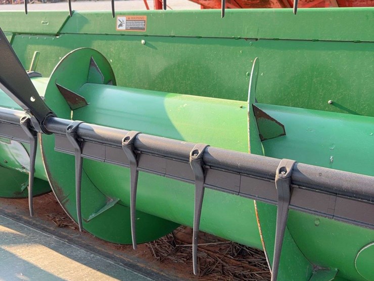 2010-john-deere-635f-image-9