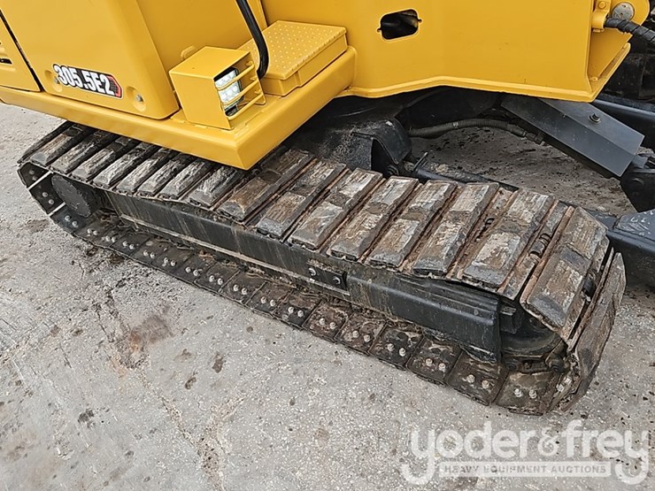2022-caterpillar-305.5-image-12