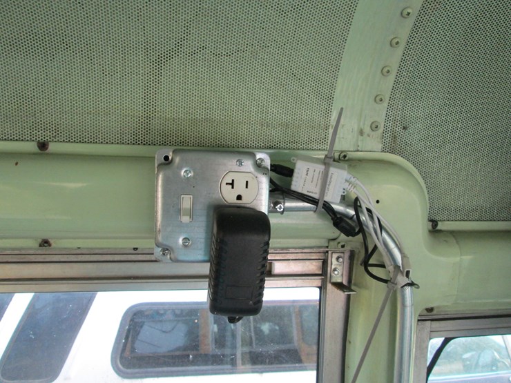 #18-•-#26806-•-1997-international-s/a-bus-1hvbdabk5vh469332-image-35