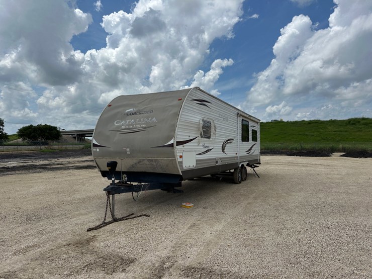 2013-coachmen-catalina-travel-trailer-image-1