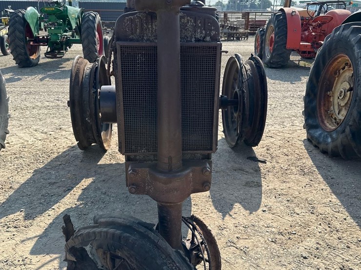 john-deere-a-image-2