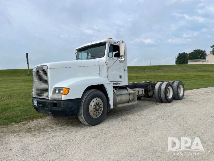 1993-freightliner-truck-(jn2646,-unit-42339)-image-24