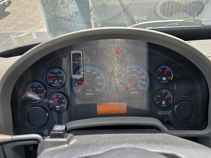2012-international-durastar-4300-image-80