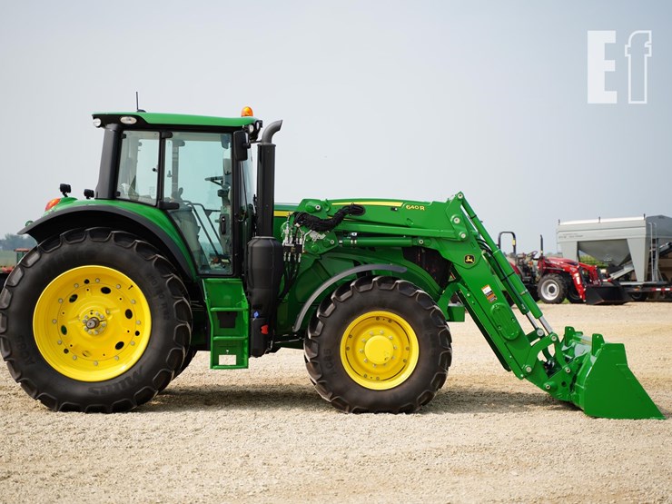 2024-john-deere-6155m-image-4