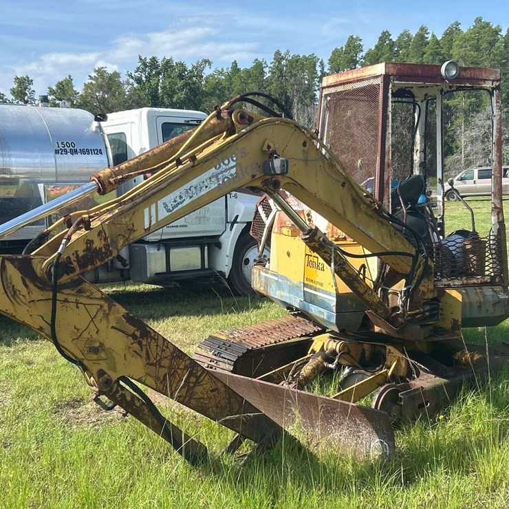 Komatsu Midi Excavator