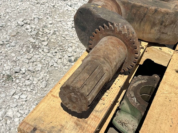 john-deere-model-g-crankshaft-image-6
