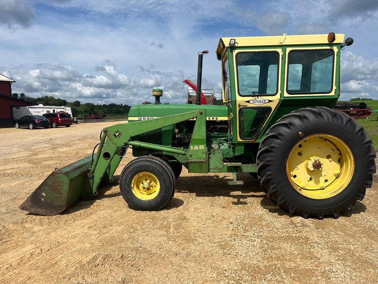 john-deere-2840-image-3