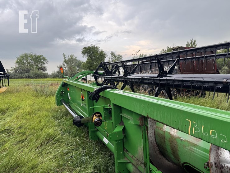 2010-john-deere-635f-image-16