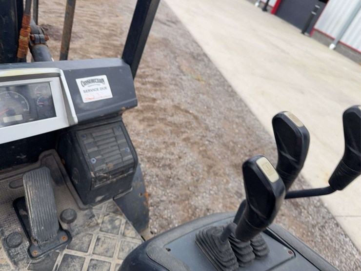 2021-doosan-g25n-7lp-5k-industrial-propane-fork-lift-image-17