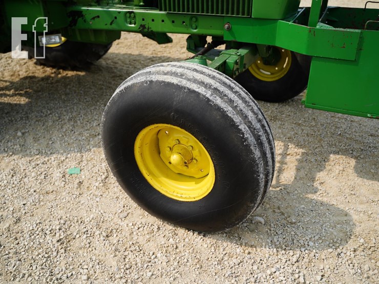 1976-john-deere-4230-image-17