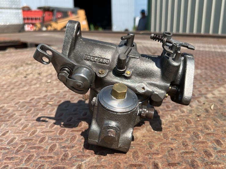 marvel-schebler-dltx67-carburetor-image-3