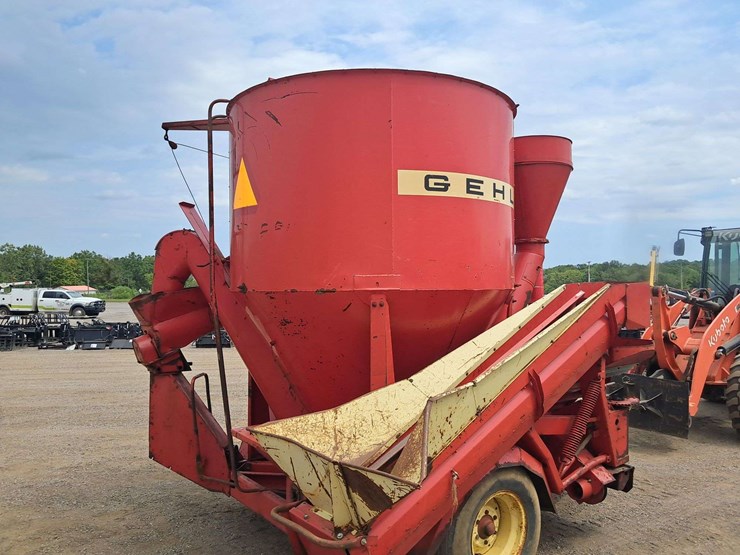 gehl-115-image-4