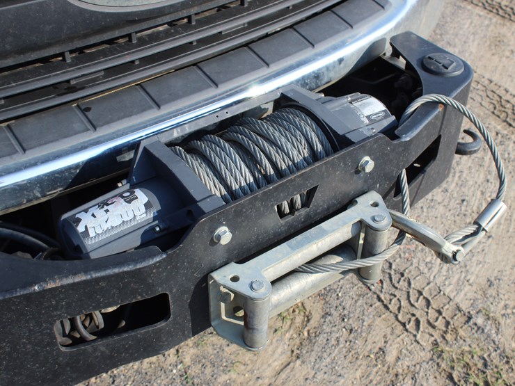 2019-ford-f350-xl-image-16