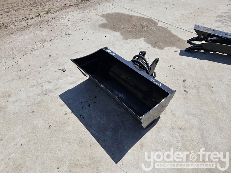 hydraulic-tilting-bucket-to-suit-excavator-image-1