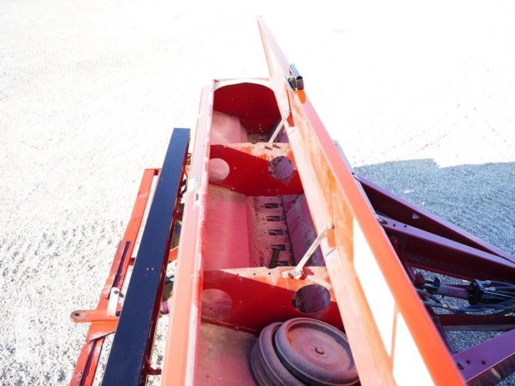 case-ih-5300-image-20