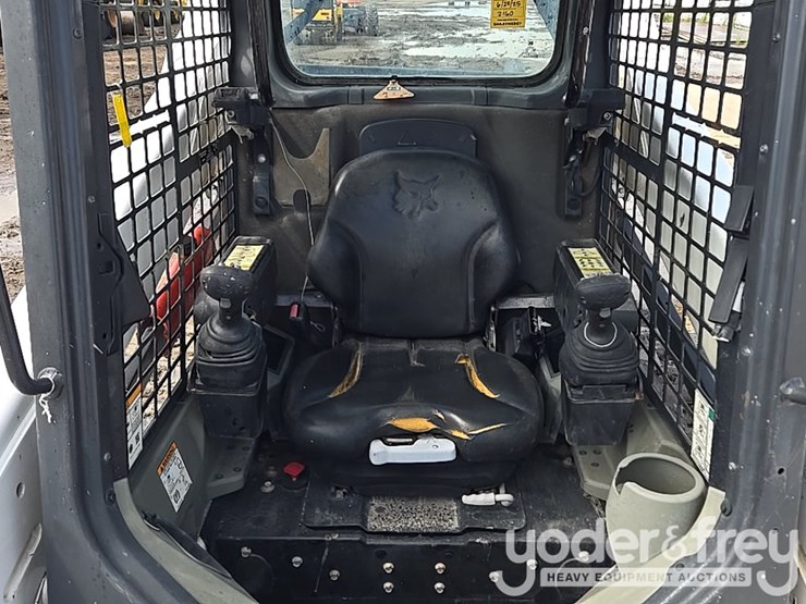 2019-bobcat-t590-image-39