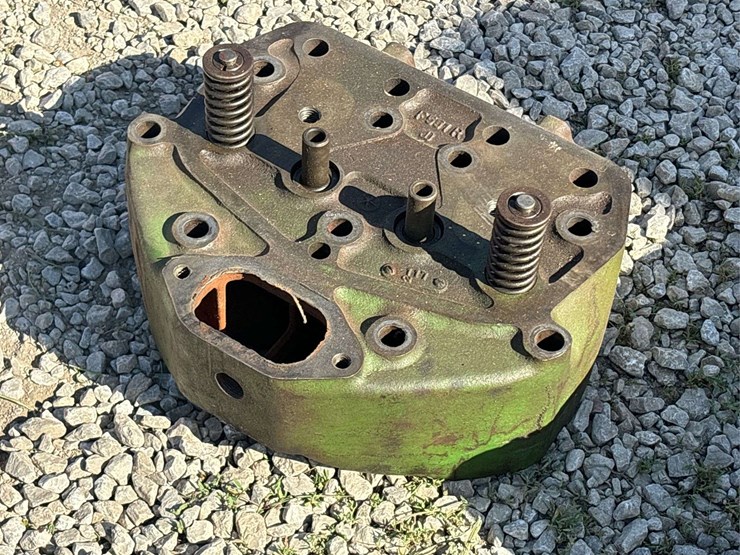 john-deere-model-g-head-image-5