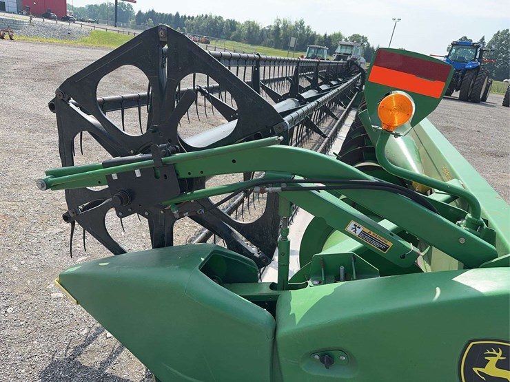 2013-john-deere-635f-image-11