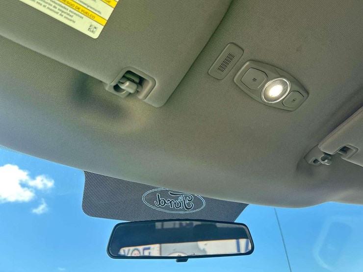 2016-ford-f150-image-19
